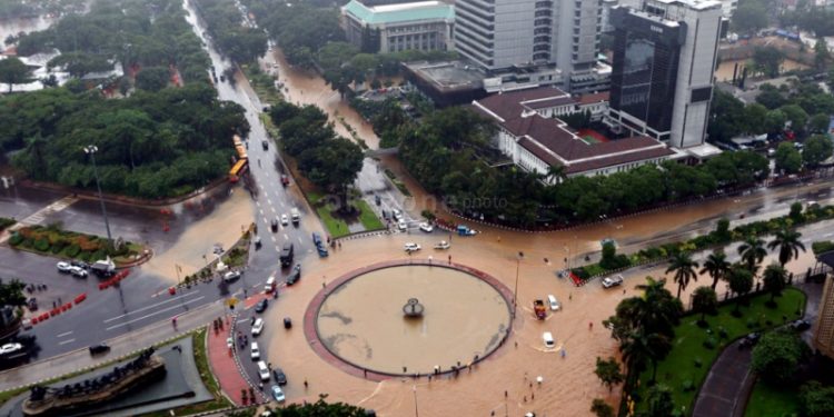 Jakarta Terancam Tenggelam, Stop Penurunan Tanah!