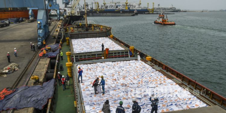 PKB Kritik Keras Kebijakan Impor Beras oleh Bulog