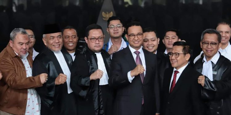 Sidang Perdana Gugatan Hasil Pemilu di MK: Anies Ingatkan Indonesia di Persimpangan Jalan