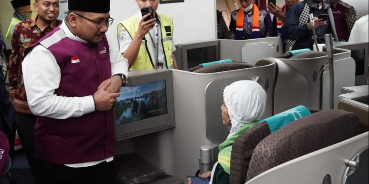 Info Haji 2024: Kemenag Tekankan Beri Layanan Haji Ramah Lansia