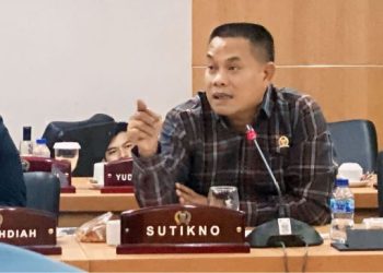 Diduga Ada Main Mata, H. Sutikno Kritisi Penggunaan Dana BOS yang Tidak Sesuai Aturan