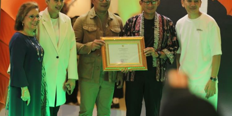 Bertemu Sandiaga, Ridwan Kamil Diminta Dorong Pariwisata Jakarta Naik Kelas