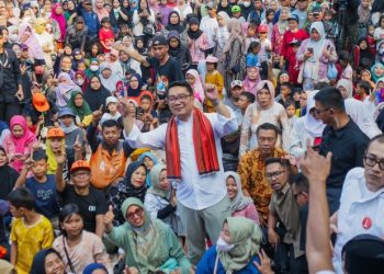 Kampanye di Pasar Jabon Meruya, Ridwan Kamil Janji Lestarikan Lenong Betawi