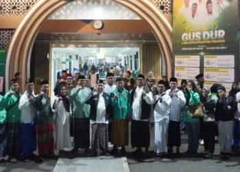 Peringati Milad NU ke-102, DPC PKB Jakut Gelar Ziarah Muassis NU di Jombang