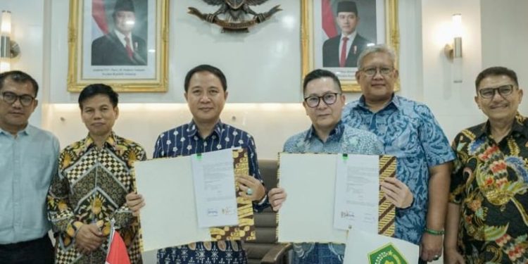 Lion Air dan Kemenag Teken Perjanjian Penerbangan untuk Jemaah Haji 2025