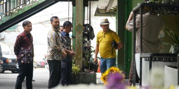 Sidak Pasar Rawa Belong, H. Sutikno Soroti Sampah, Parkir, dan Retribusi Kios